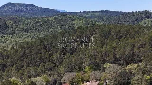 Maison à CHATEAUVERT