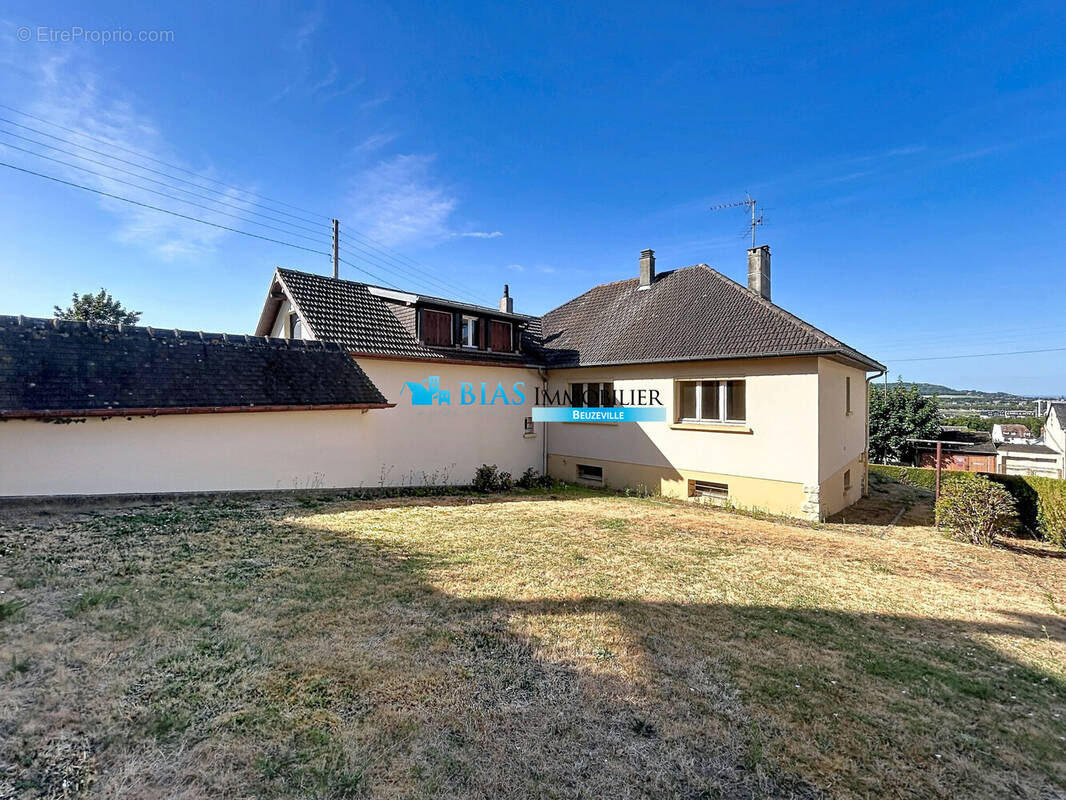 Maison à TROUVILLE-SUR-MER