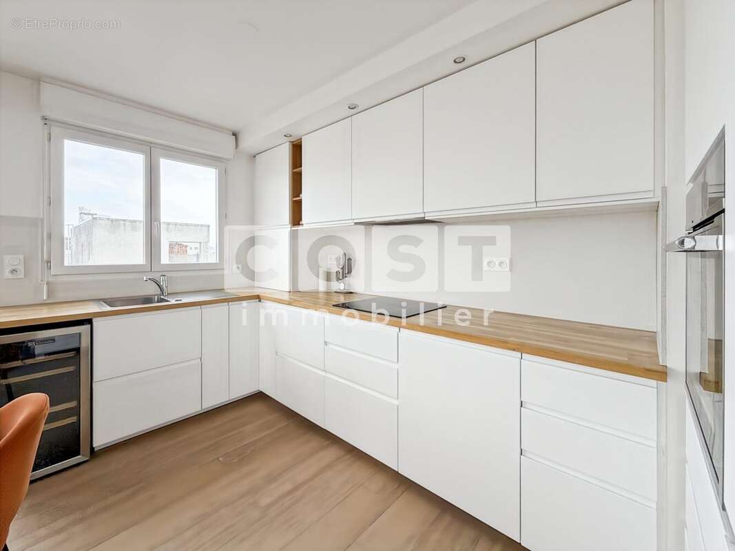 Appartement à GENNEVILLIERS