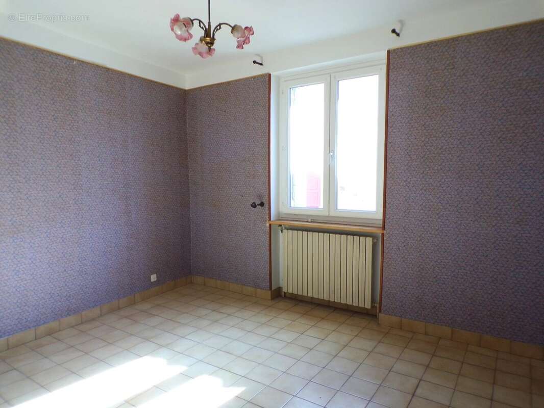 Maison à LA REDORTE