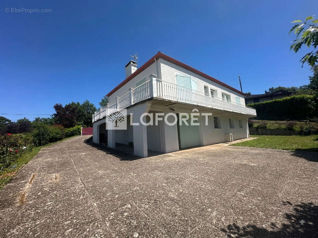 Maison 126 m² à Cambon  - photo 13