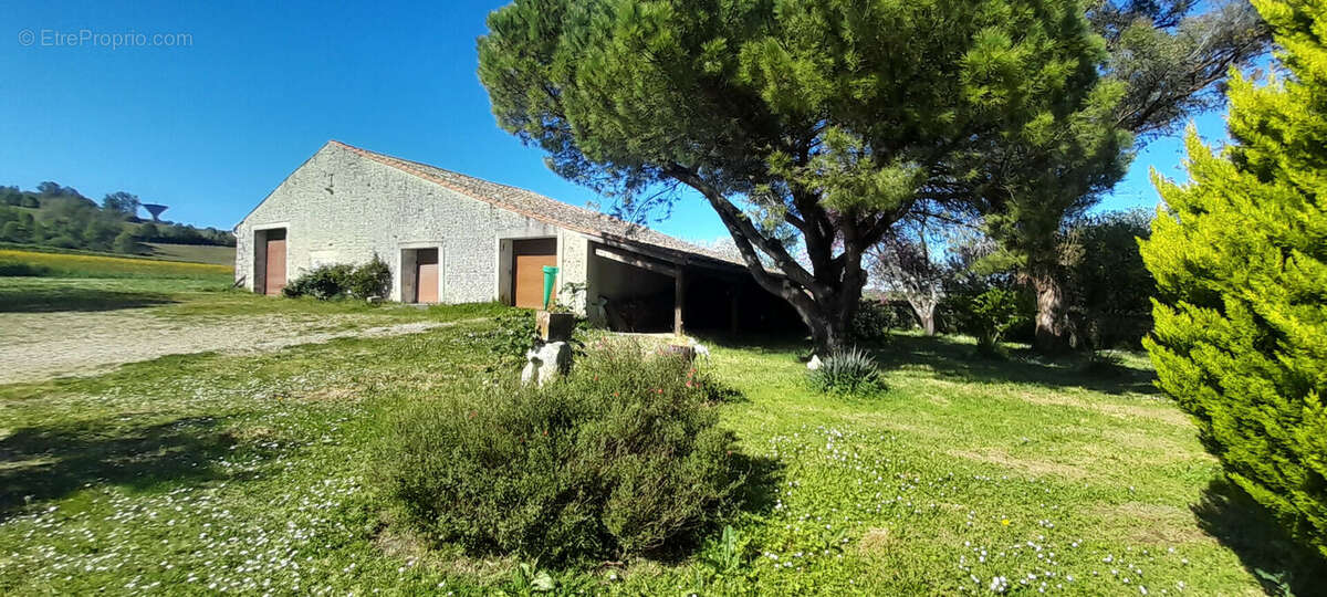 Maison à MIRAMBEAU