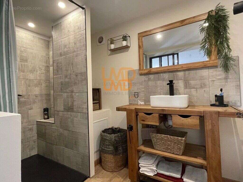 Villa 4 faces plain pied 114 m2 avec piscine - photo 16