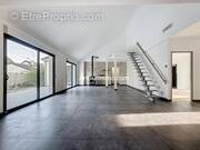 Maison à VIGNEUX-SUR-SEINE