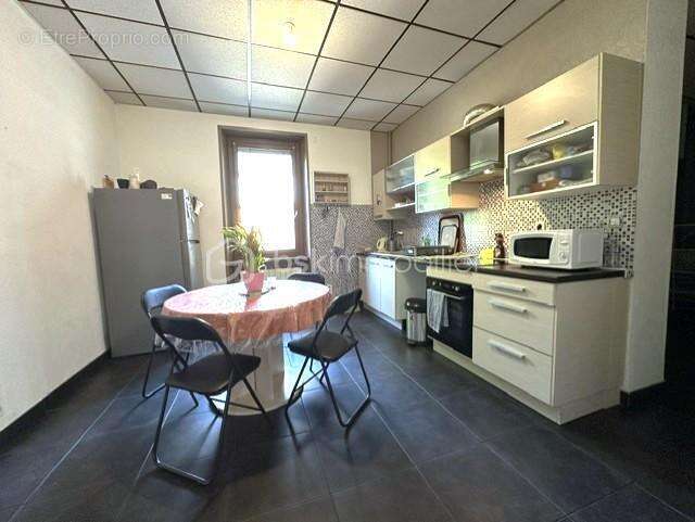 Appartement à SAINT-JEAN-DE-MAURIENNE