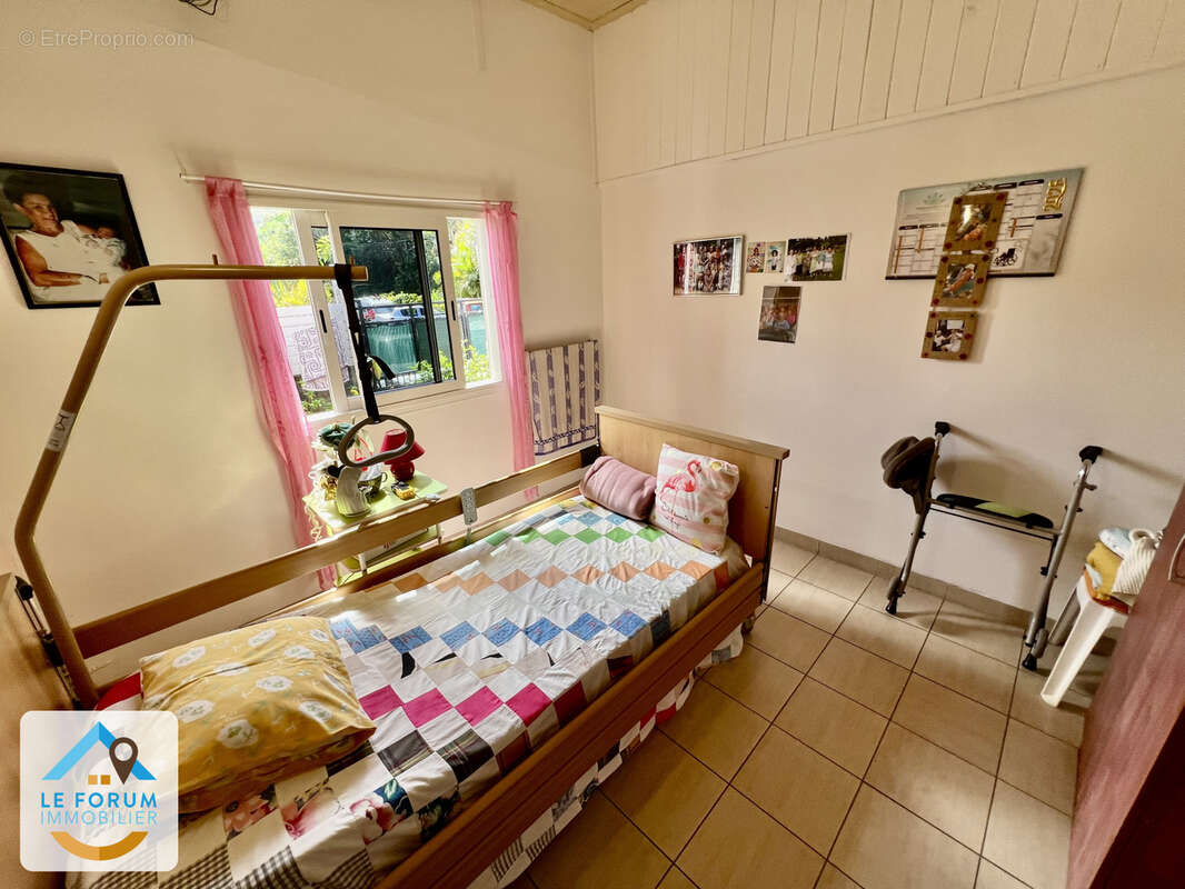 Saint joseph 97480 - maison t6 - beaux volumes - cadre verdoyant - photo 5