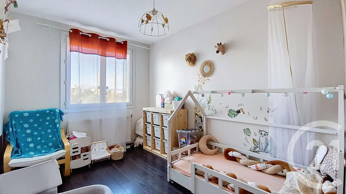 Appartement à FEYZIN