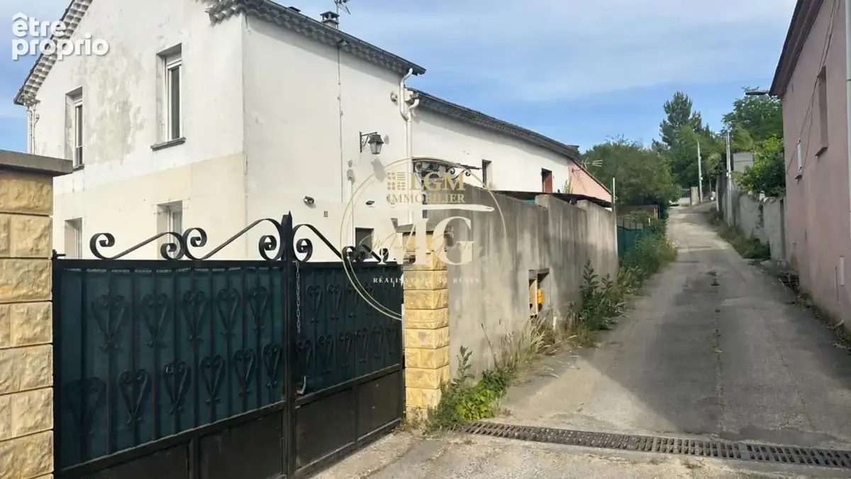 Saint-julien-les-rosiers – ensemble immobilier de rapport sur 1 540 m² dont environ 915 m² constructibles - photo 14