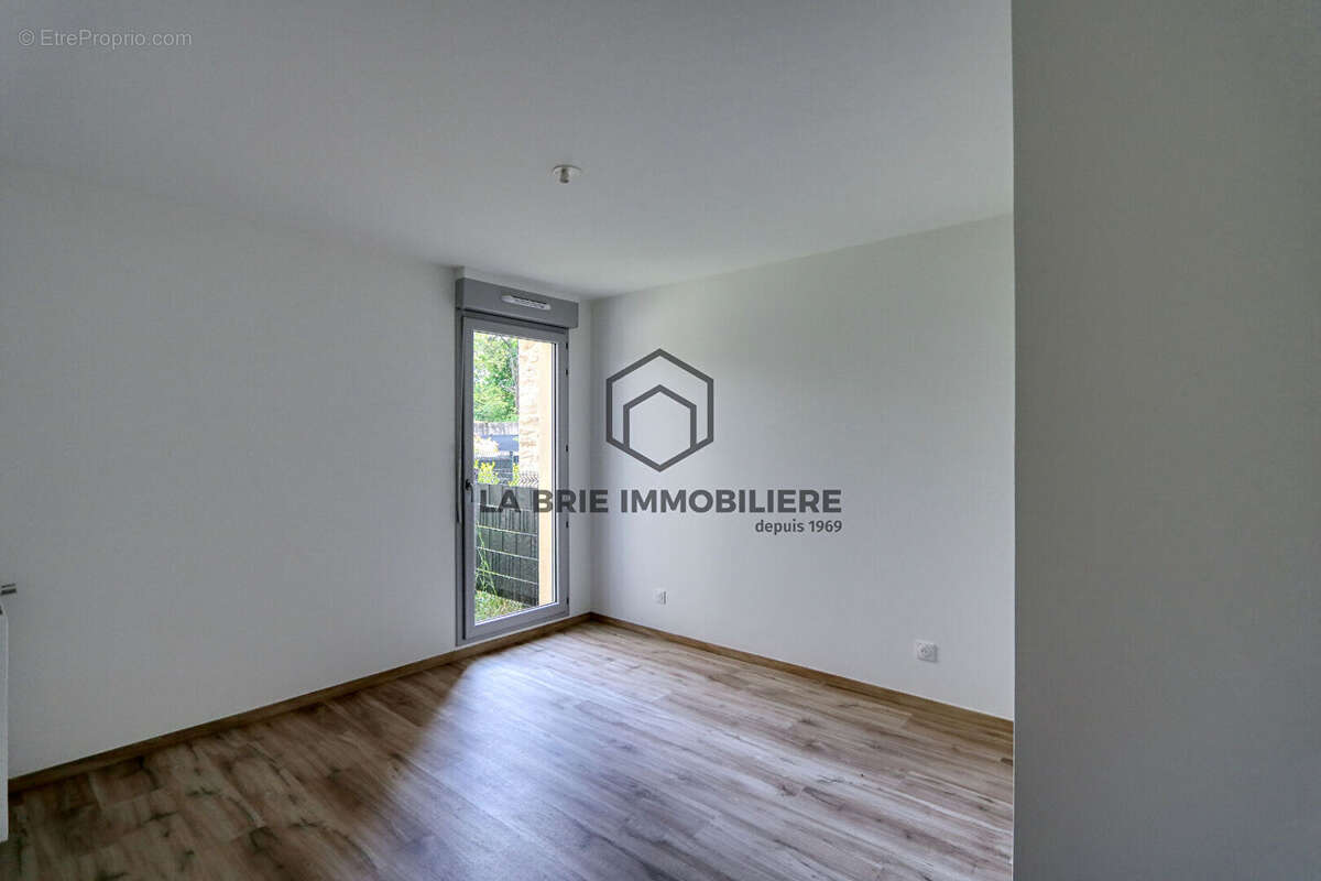Appartement à PONTAULT-COMBAULT