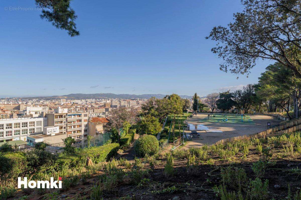 Appartement à MARSEILLE-7E