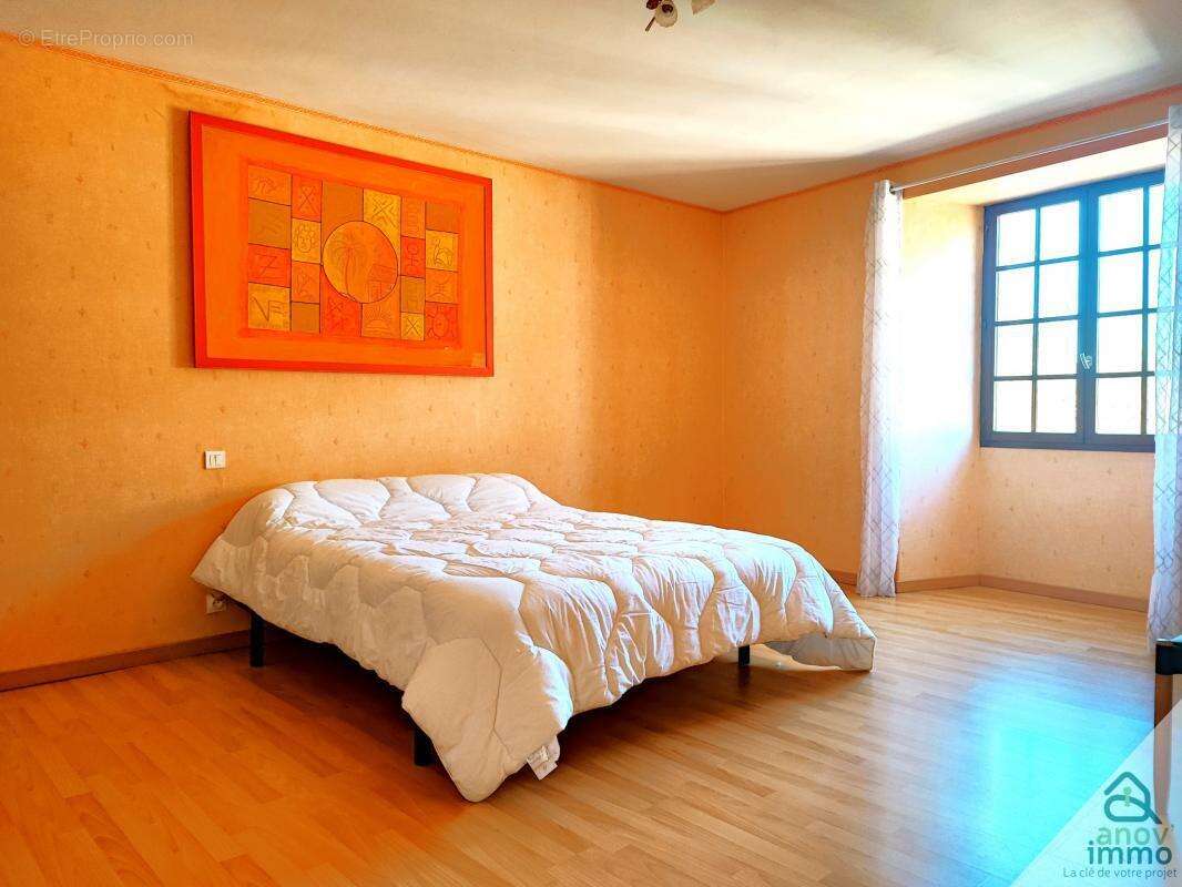 Maison à MAUPREVOIR