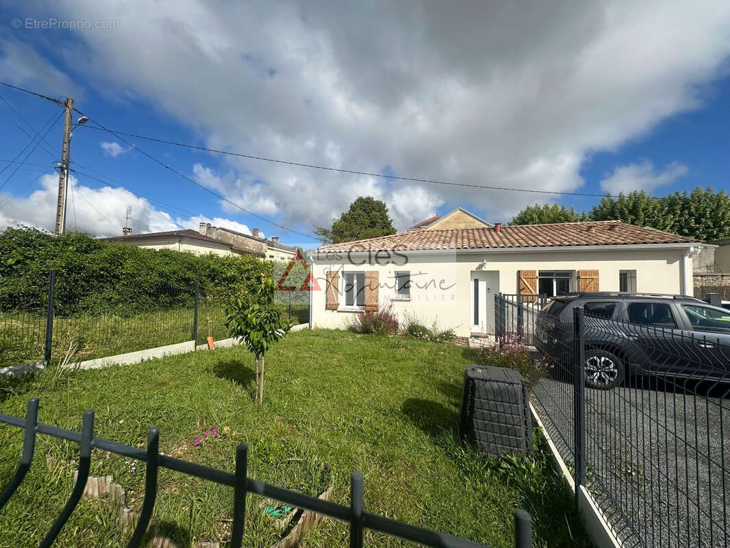 Maison à BEGUEY