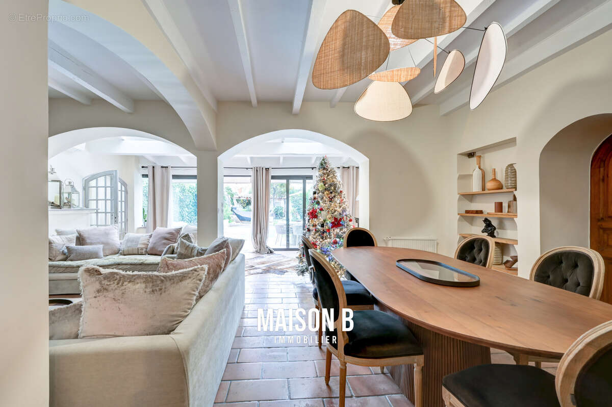 Maison à MARSEILLE-9E