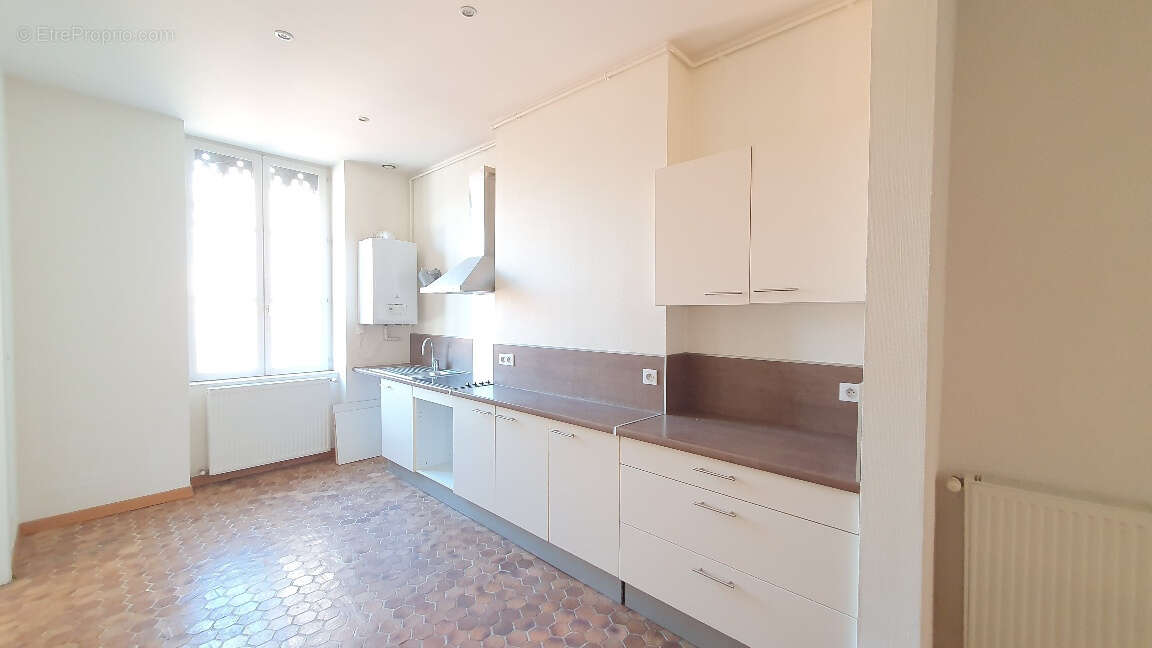 Appartement T3 traversant de 85,39 m2 avec vue exceptionnelle sur la Saône 69009 Lyon - photo 7
