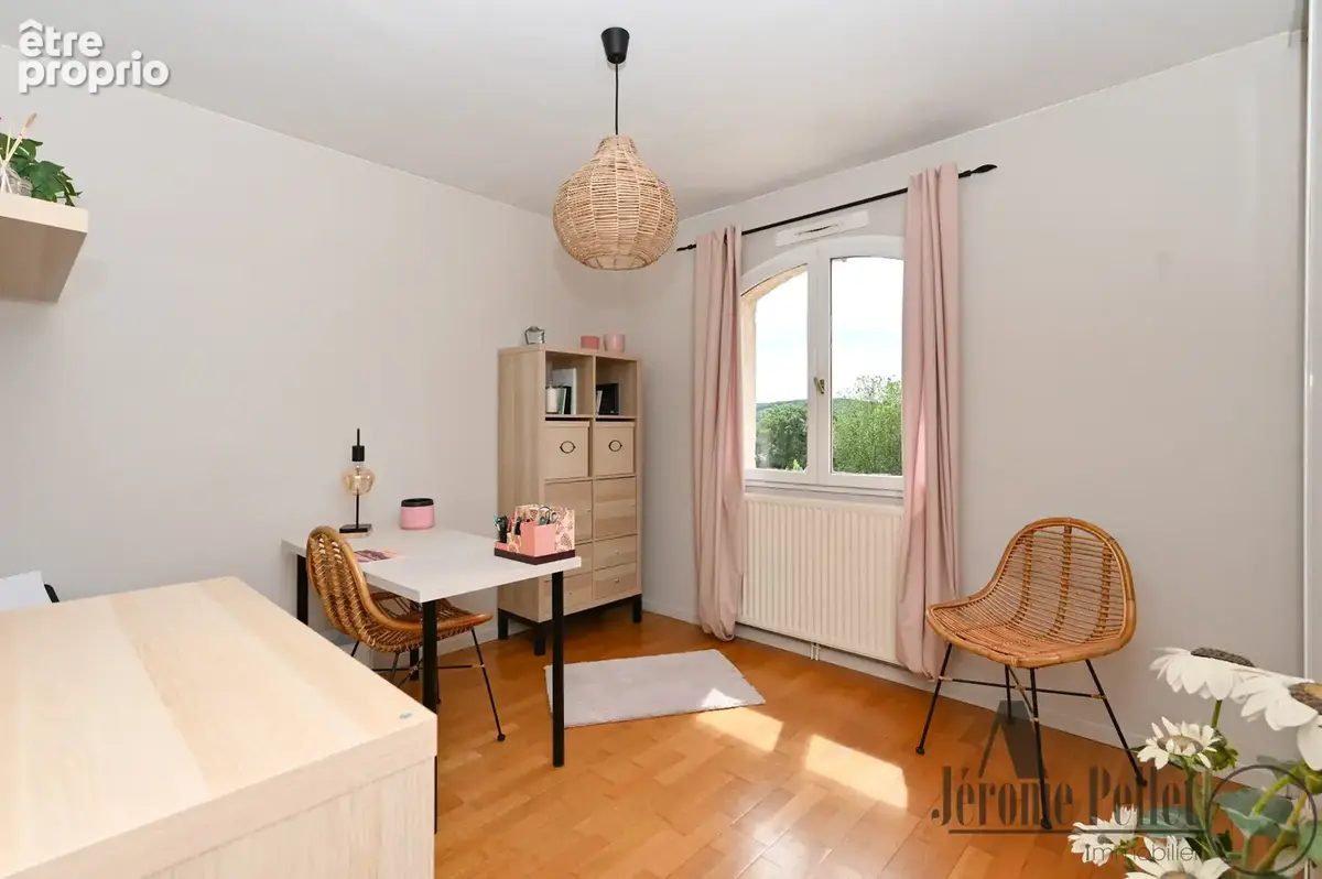 Sur les hauteurs de communay - maison a demi-niveaux - vue exceptionnelle - 110 m2 - photo 11