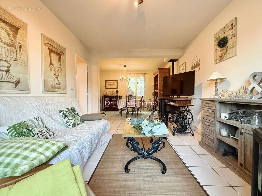 Maison à CORNEILLA-LA-RIVIERE