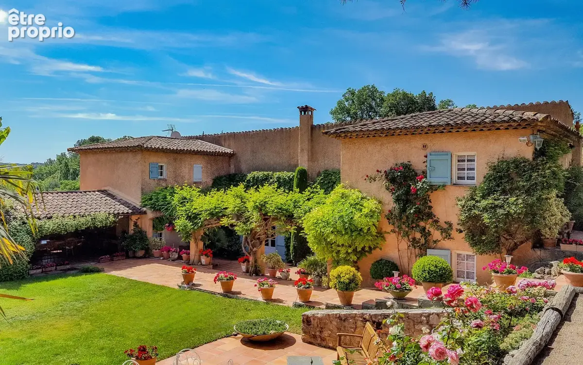Photo Maison à Flayosc au prix de 890 000€