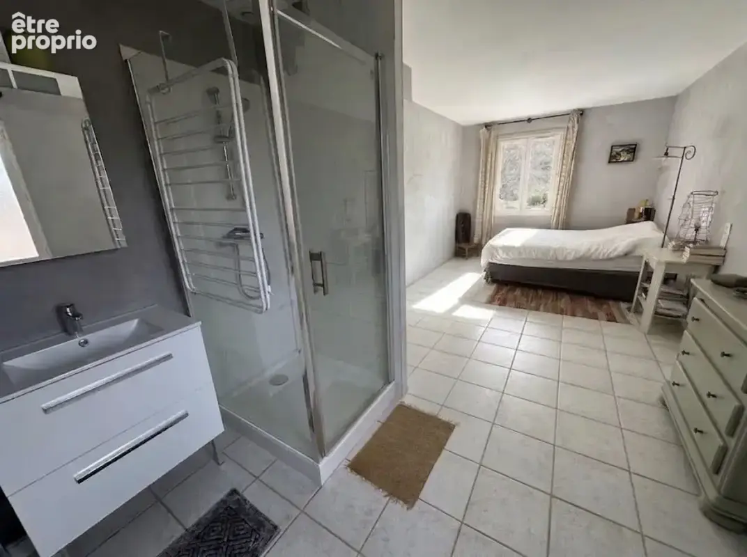 Ensemble immobilier rare : 2 villas, 10 pièces - photo 15