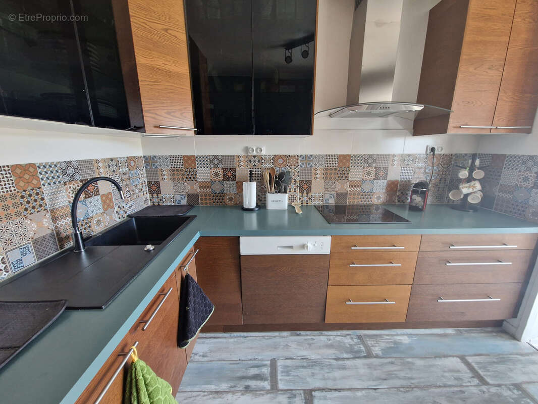 Appartement à LA VALETTE-DU-VAR