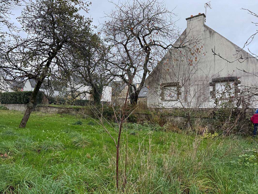 Terrain à PLUMERGAT