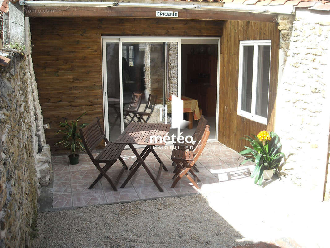 Maison en pierre - Centre ville Moutiers sur le Lay - photo 14