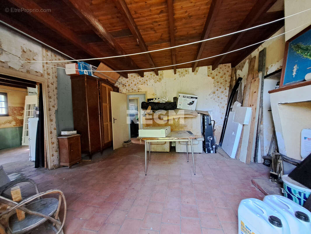 Maison à SAINT-PIERRE-D'EYRAUD