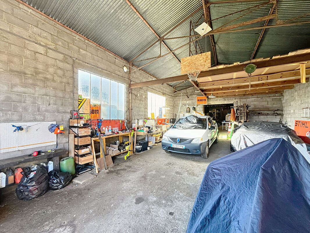 Maison à MINIAC-MORVAN