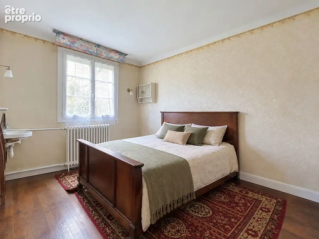 Maison de ville  4 chambres 122,5 m²  Beaux volumes et fort potentiel - photo 8