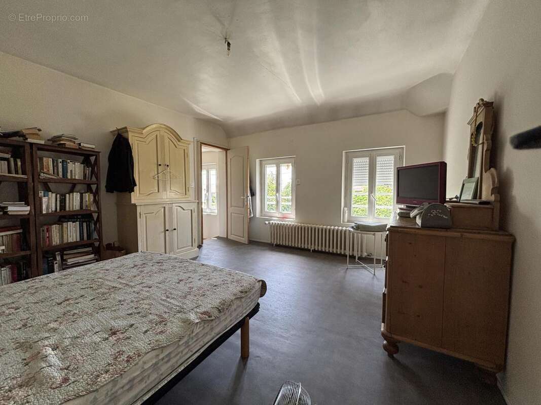 Maison 102 m² à Ymare  - photo 9