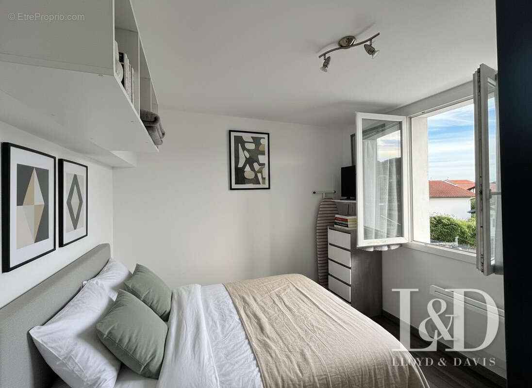 Appartement à URRUGNE