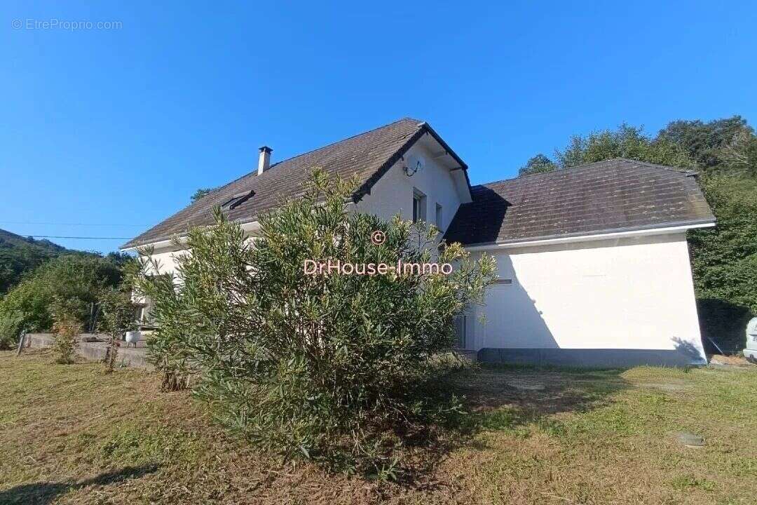 Maison à LANNE-EN-BARETOUS