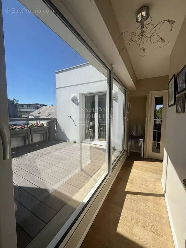 Appartement à SEVRES