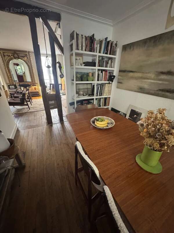 Appartement à PARIS-19E