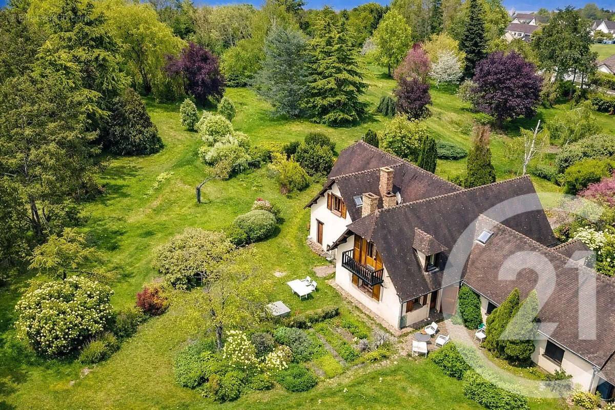 Maison à CROTH