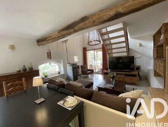Maison 362 m² à Izeron  - photo 6