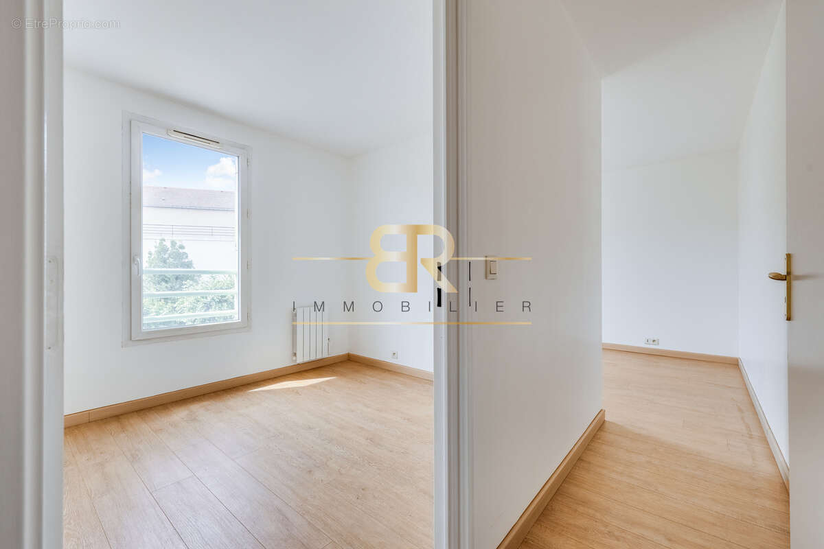 Coup de cœur   appartement lumineux avec ascenseur et 2 places de parking, rare sur le secteur - photo 10