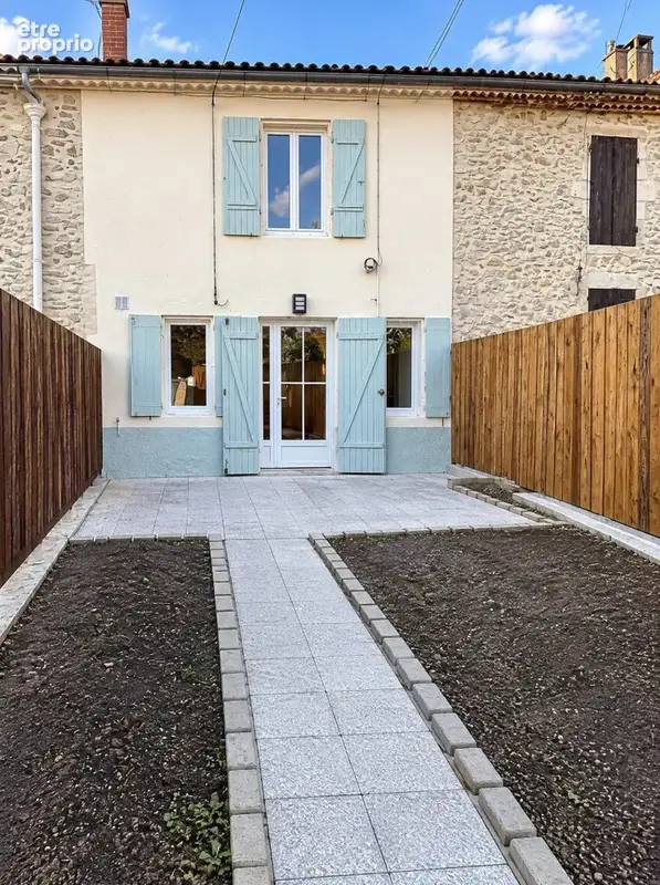 Maison de village en pierre rénovée avec jardin - photo 2