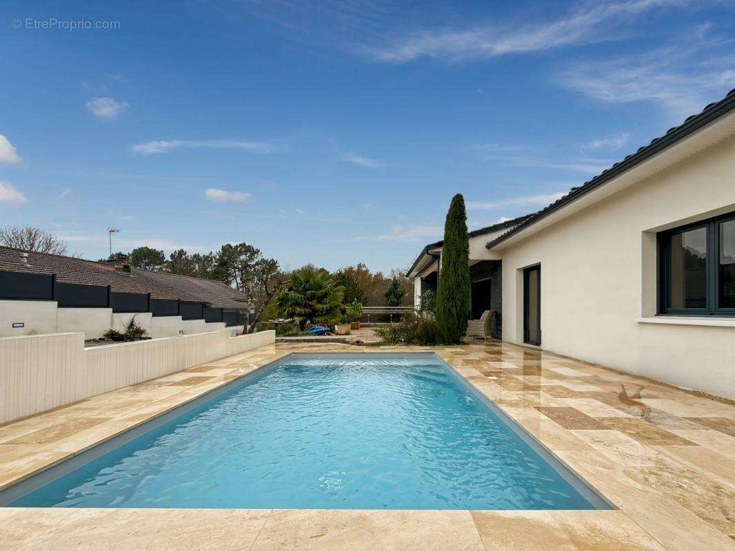 Maison contemporaine d’exception – 2021 – Château-l’Évêque  Prestations haut de gamme – Piscine – Sous-sol complet – Environnem - photo 4
