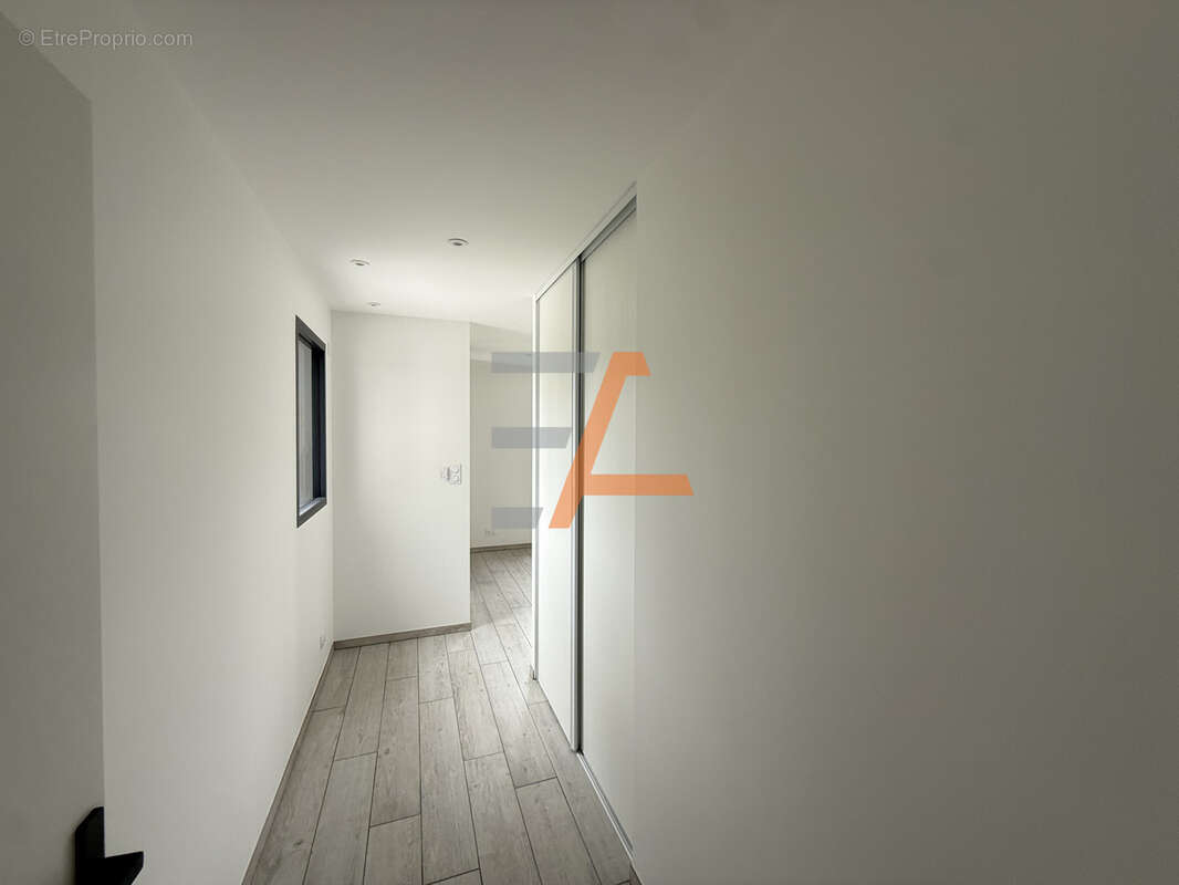 Maison récente   Monastier-sur-Gazeille - photo 10