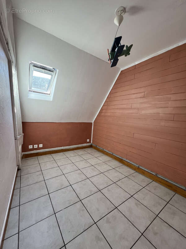 Appartement à VILLENEUVE-SUR-YONNE