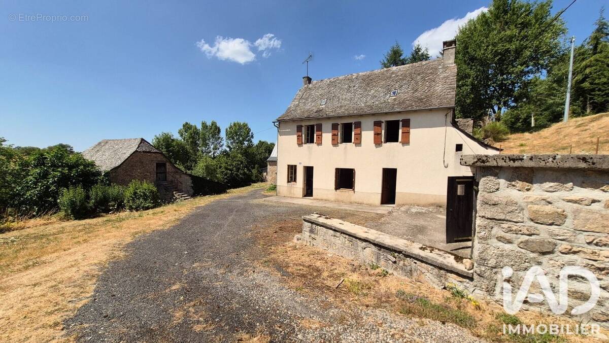 Photo 1 - Maison à ESPEYRAC