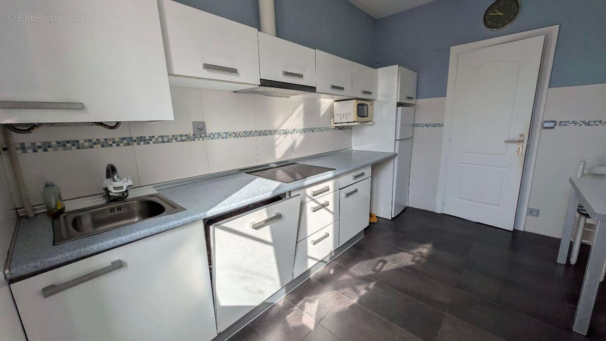 Appartement Hendaye 3 pièce(s) 47.9 m2 - photo 9