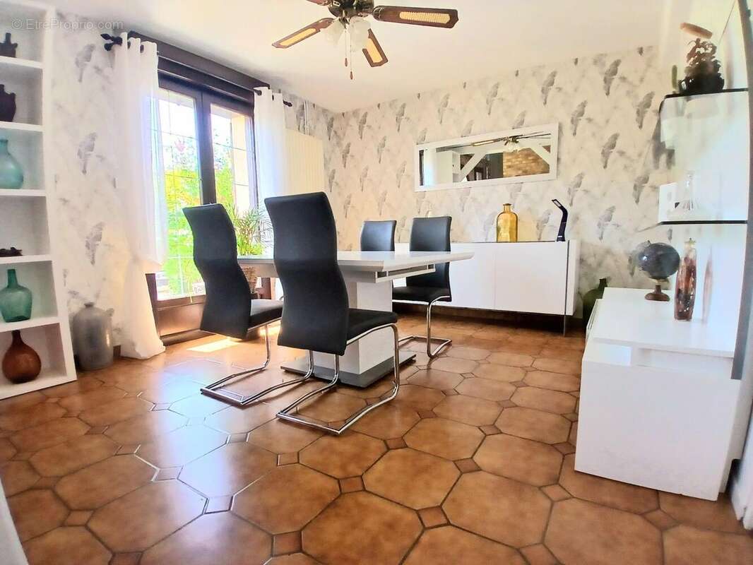 Photo 4 - Maison à CHALANDRY-ELAIRE