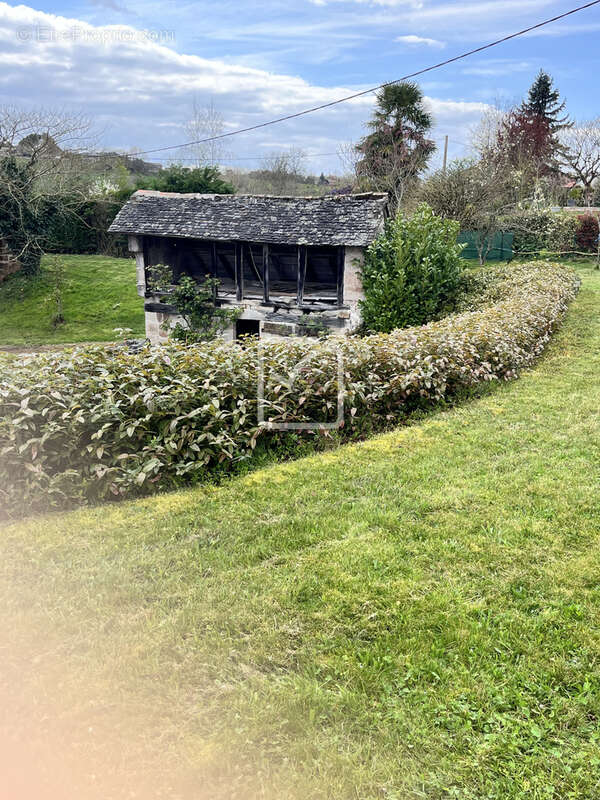 Maison à VARS-SUR-ROSEIX