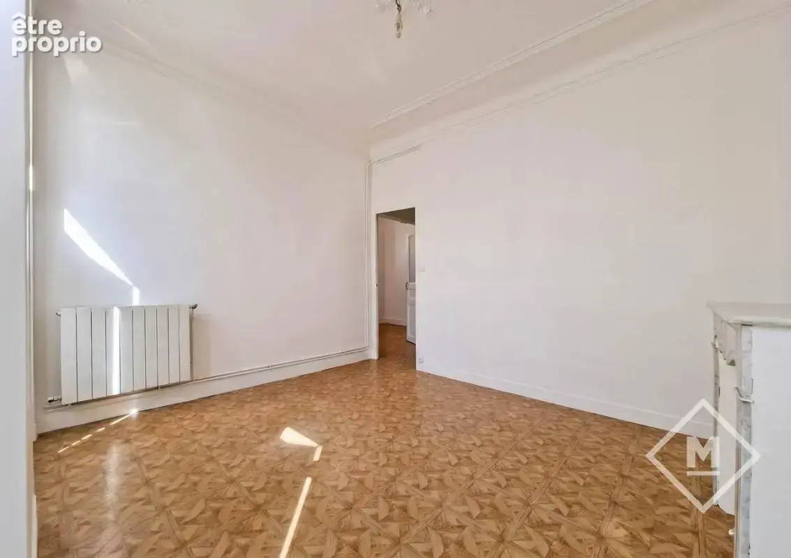 Appartement T2 Lumineux à Vendre - Proche Eugène Pierre Marseille 13005 - photo 6