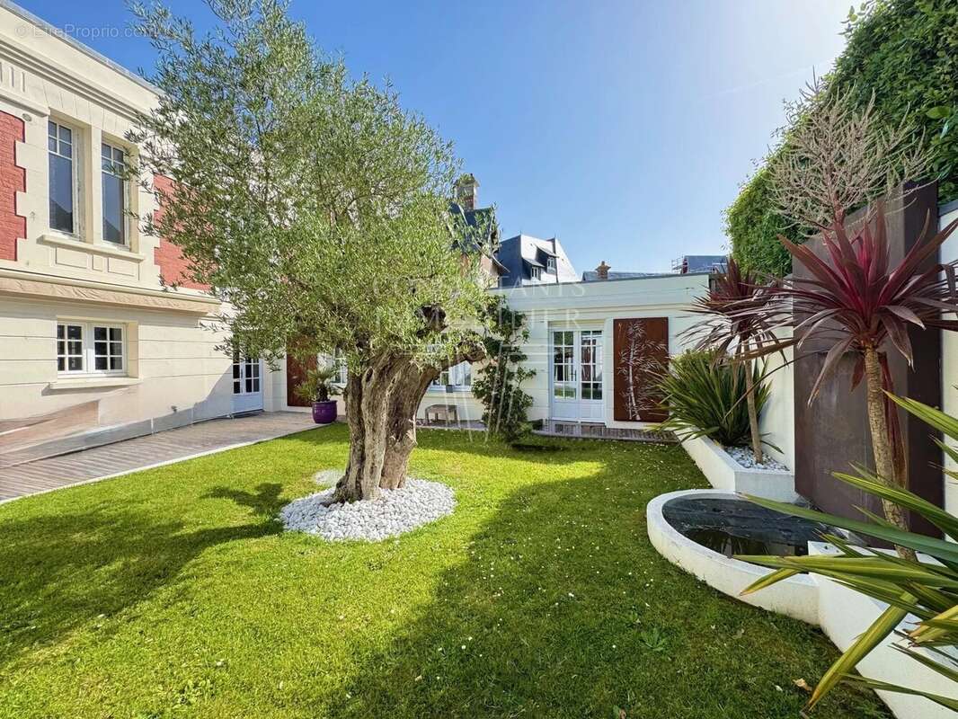 Maison à DEAUVILLE