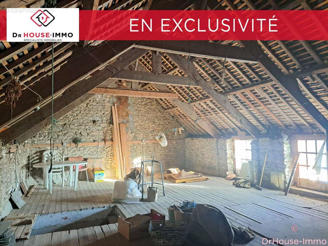 Maison à SAINT-MELOIR-DES-ONDES