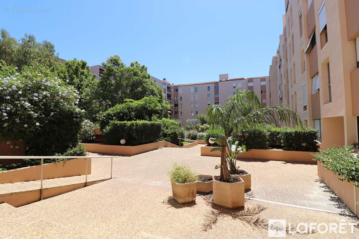 Appartement à HYERES