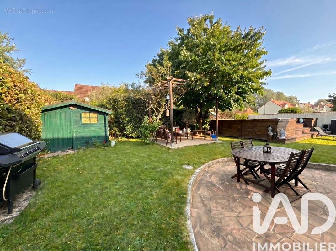 Photo 4 - Maison à CHEVANNES