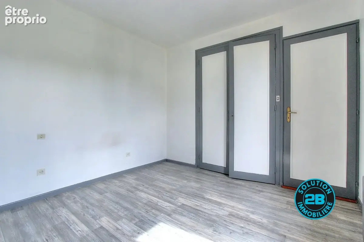 Appartement 34 m² à Aix-Les-Bains  - photo 5